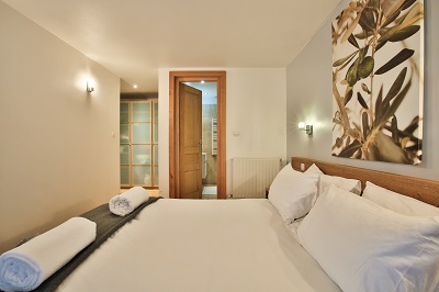 4 bedroom apartment in Chamonix centre for winter rentals