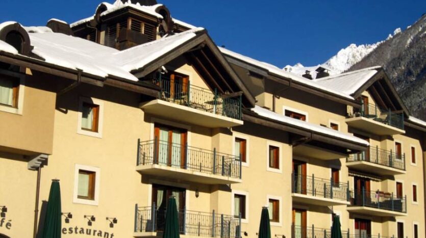 Ginabelle2B, chamonix accommodation, summer & winter season rental
