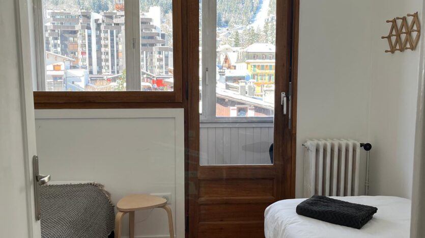 3 bedroom winter season rental in Chamonix centre